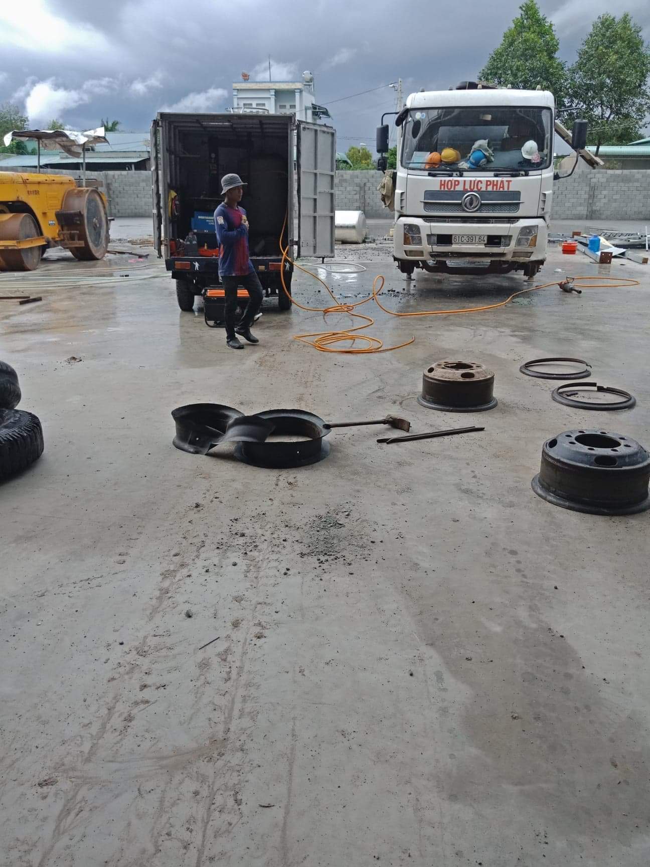 BÁN LỐP MỚI 100% CÓ GIẤY BẢO HÀNH