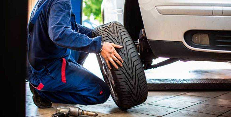 Xem ngay nơi cung cấp dịch vụ vá vỏ xe lưu động thuận an uy tín